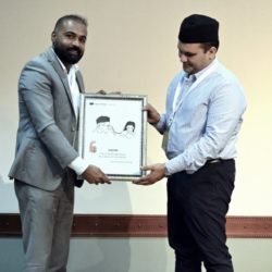 Selected Canvas frames from Slogans of the Sage) awarded by Sayyid Munavvar Ali Shihab Thangal at Sayyid Shihab International Summit